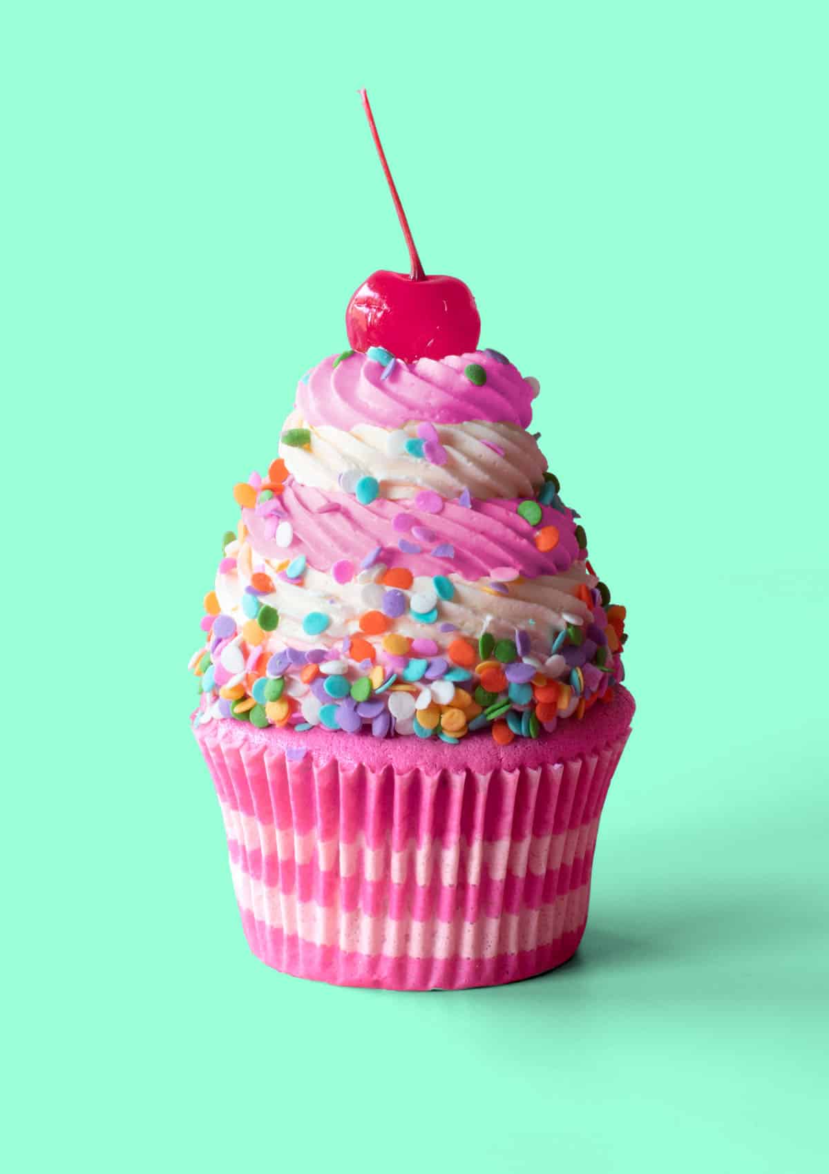 Cupcake Liners, Strawberry Swirl | Get It Right with Gir