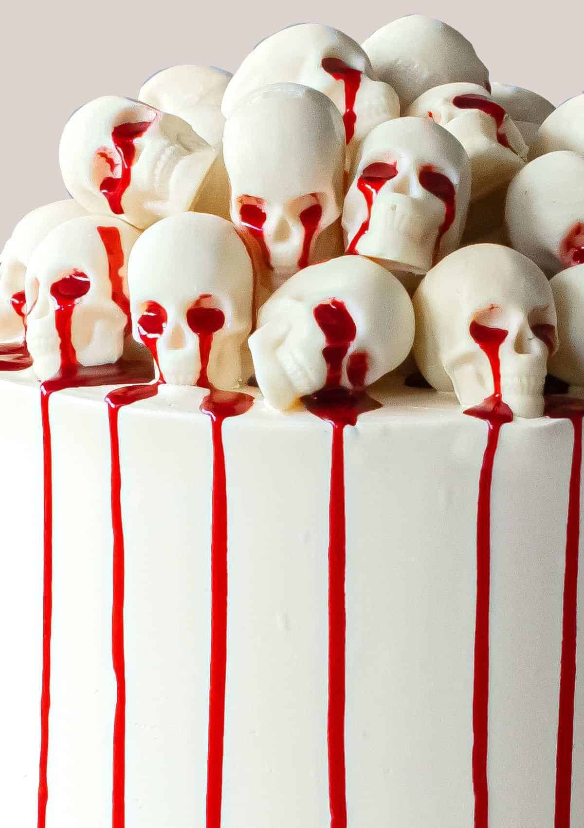 Mexican Chocolate Skull Cakes - Muy Bueno