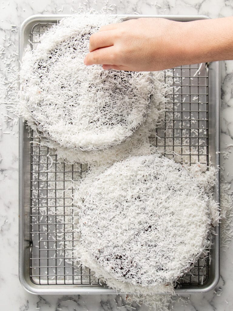 Sprinkling the image with coconut