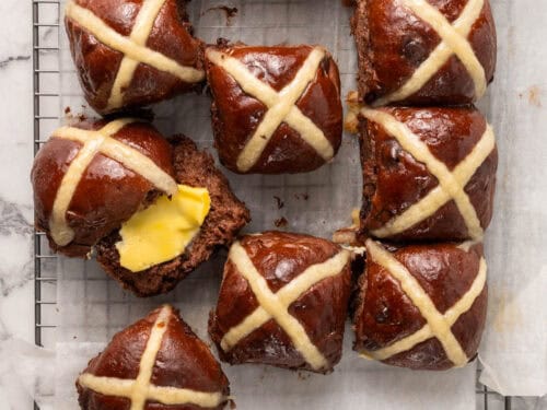 CHOCOLATE-HOT-CROSS-BUNS-26-S-